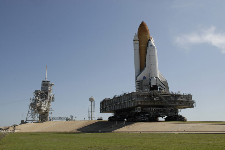 Shuttle Endeavour on Track for Saturday Launch